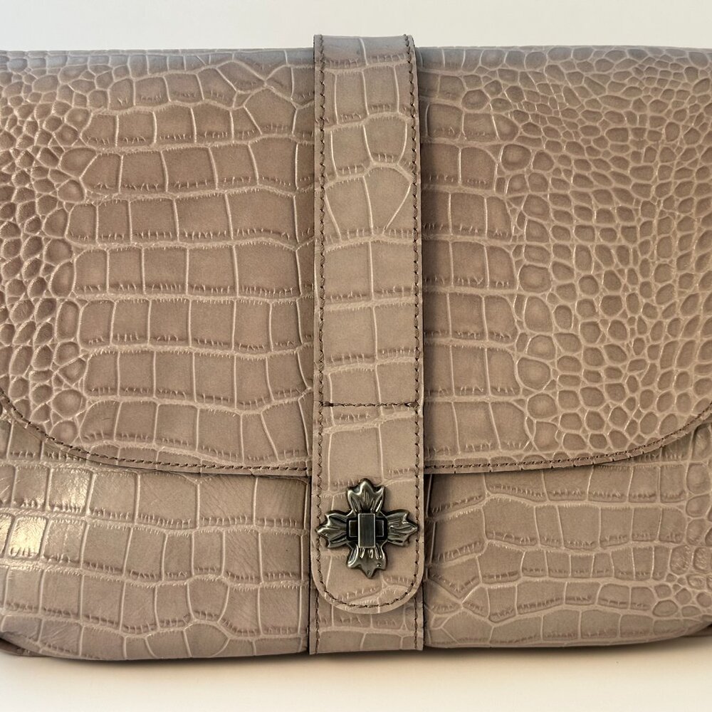 Patricia Nash Leather Croc Crossbody Bag - Gray - Fleur de Lis Turnlock